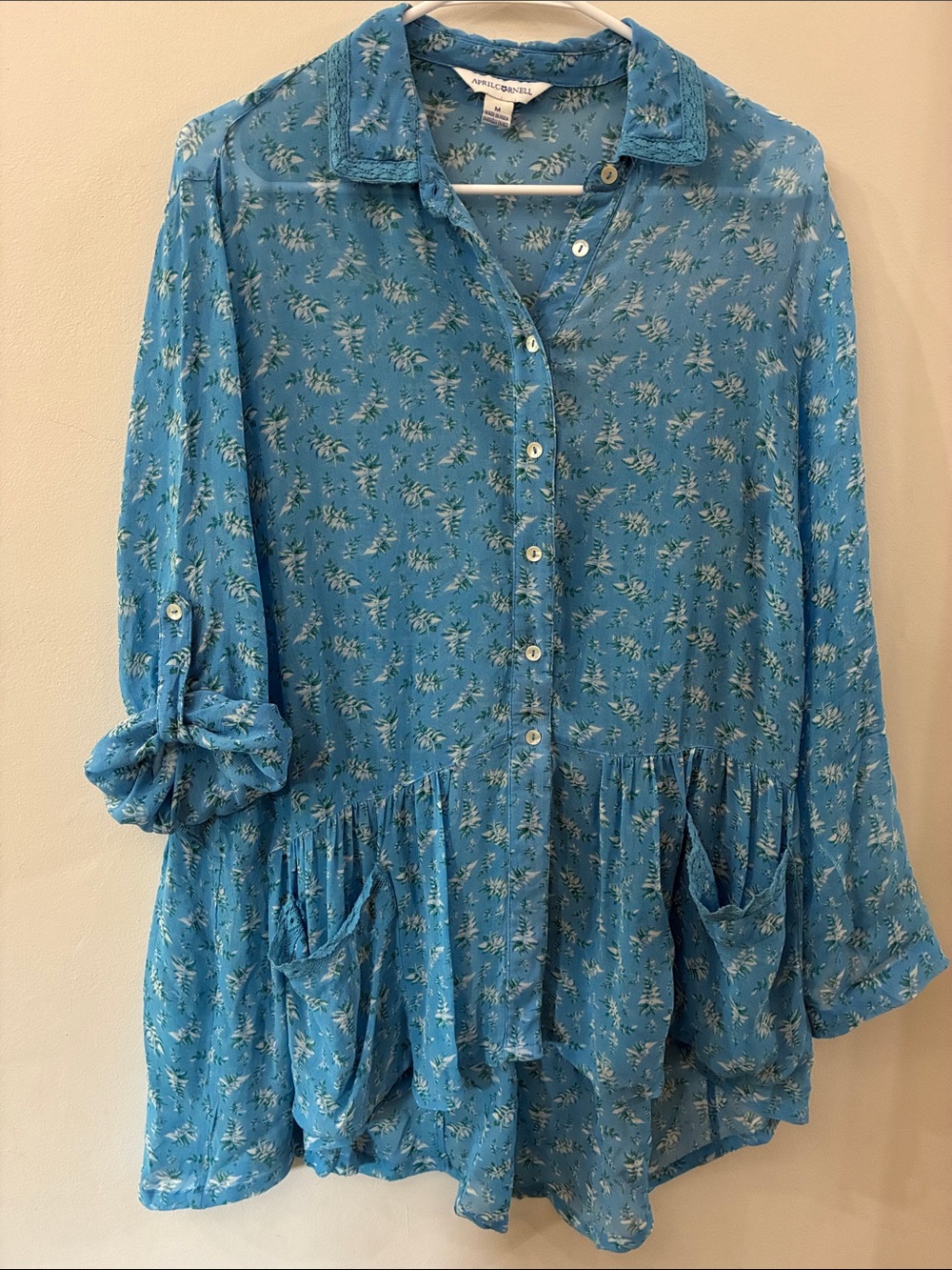 April Cornell Blue oversized Floral Button-Front Tunic Top - sheer - medium